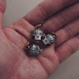 SILVER SKULL BEAD/PENDANT + STONES